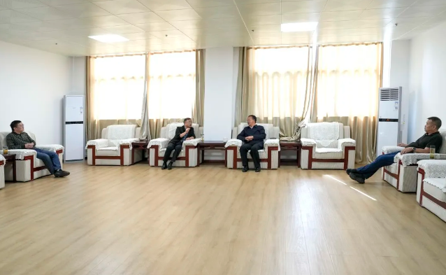 畢節(jié)市政協(xié)副主席、民盟畢節(jié)市委主委劉祖榮赴我院調(diào)研